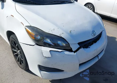 2011 Toyota Matrix z USA, uszkodzony, nr VIN 2T1KU4EE3BC697553